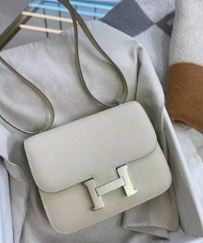 에르메스 콘스탄스18 나타 화이트 은장 앱송